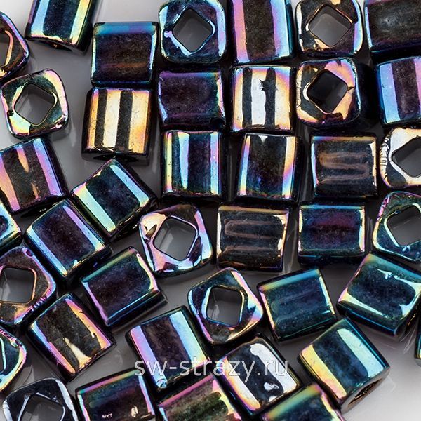 Бисер Cube 4 mm #0086 темно-фиолетовый