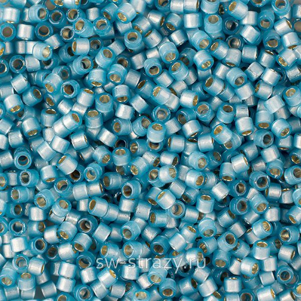 Delica Beads 11/0 DB2176 Duracoat SF S\L Dyed Light Bayberry