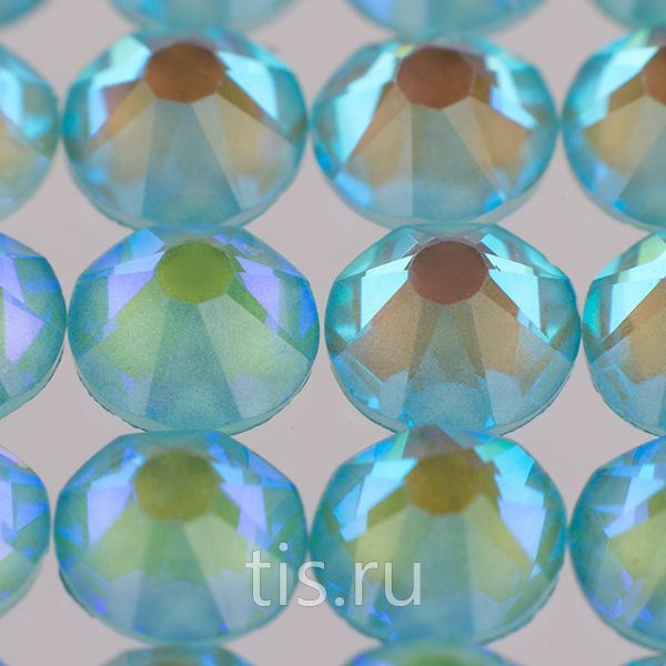 C88 ss16 Crystal Laguna Delite